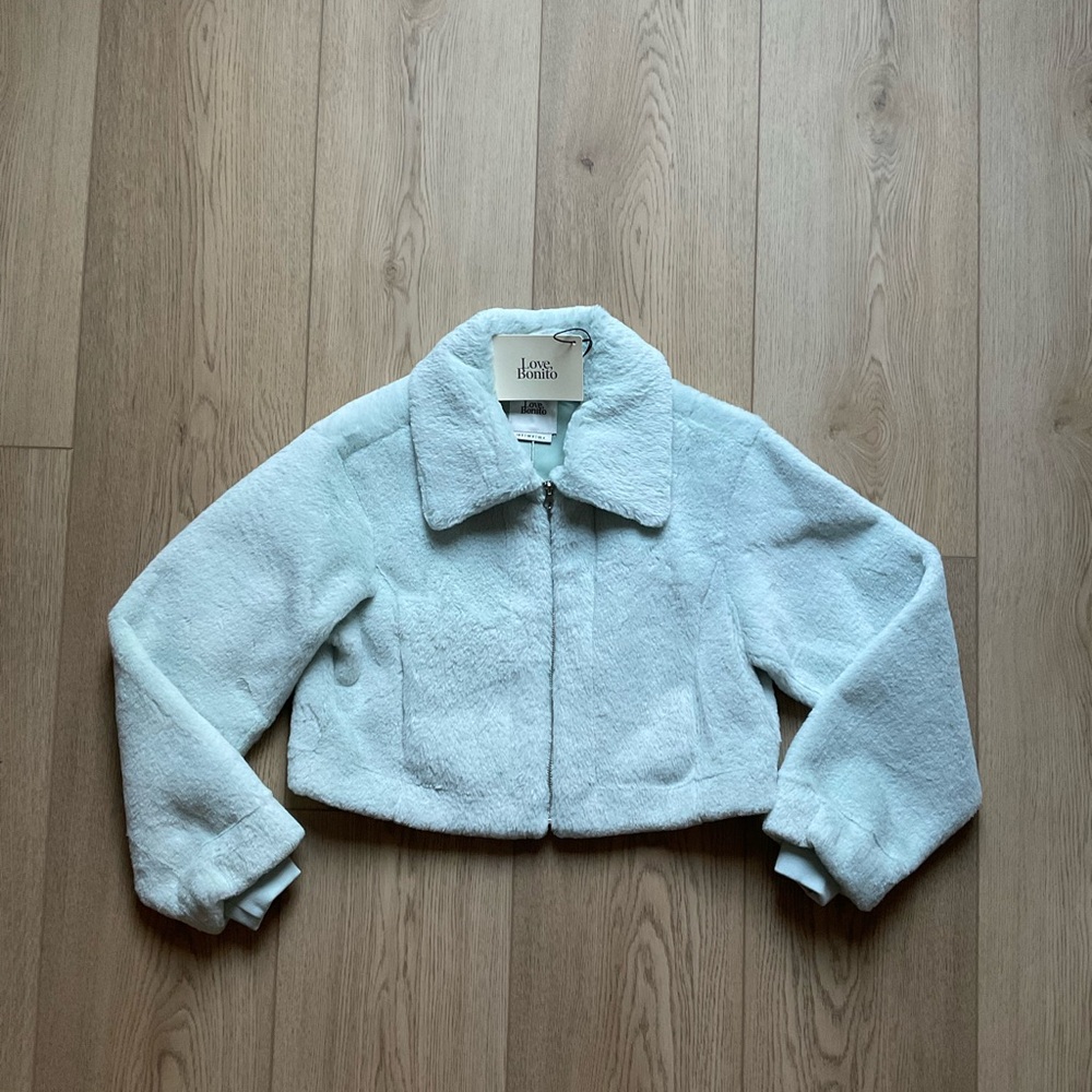 LOVE BONITO Faux Fur Cropped Jacket (NWT)